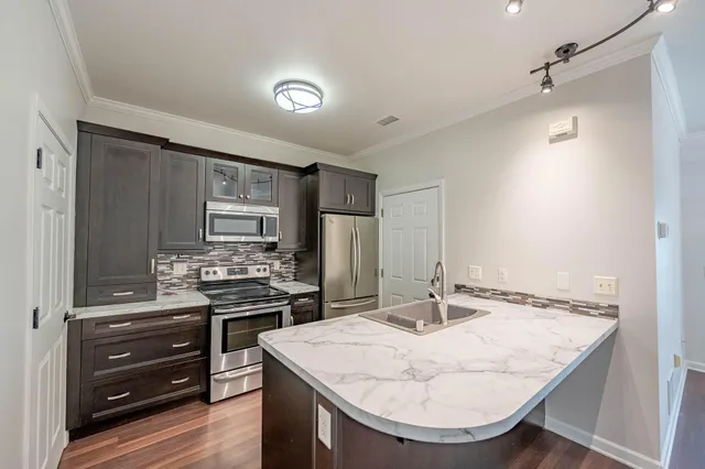 $239,900 | 2415 Fox River Parkway, Unit E, Waukesha, WI 53189