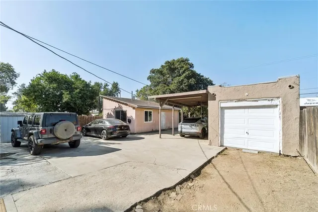 $950,000 | 10959 Memory Park Avenue, Mission Hills, CA 91345