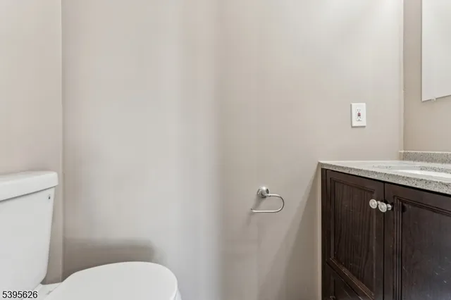 $489,900 | 815 East Blancke Street, Linden, NJ 07036