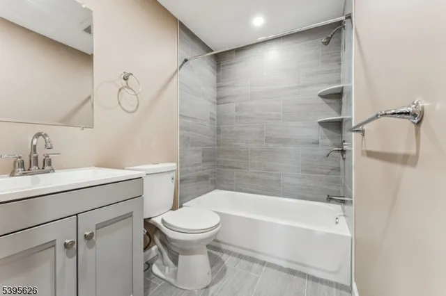 $489,900 | 815 East Blancke Street, Linden, NJ 07036