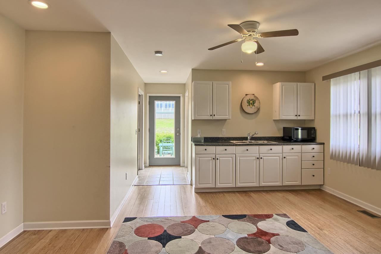776 Napolean Way Traverse City, MI 49696 - Photo 14 of 27 1845870-13.JPG