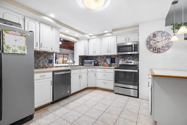 $695,000 | 13 Edith Road, Framingham, MA 01701