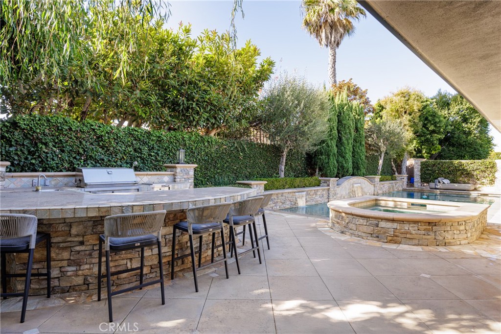 147 Monarch Bay Drive Dana Point, CA 92629 - Photo 14 of 18 a view of a tables and chairs in patio