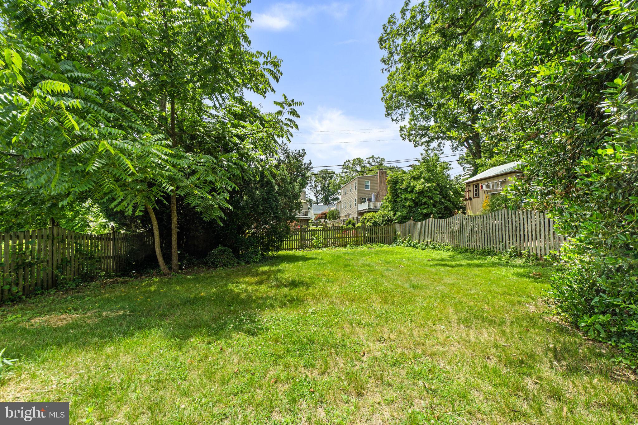 107 Oakway Road Lutherville-Timonium, MD 21093 - Photo 49 of 52 Spacious yard great for playing game & pups!