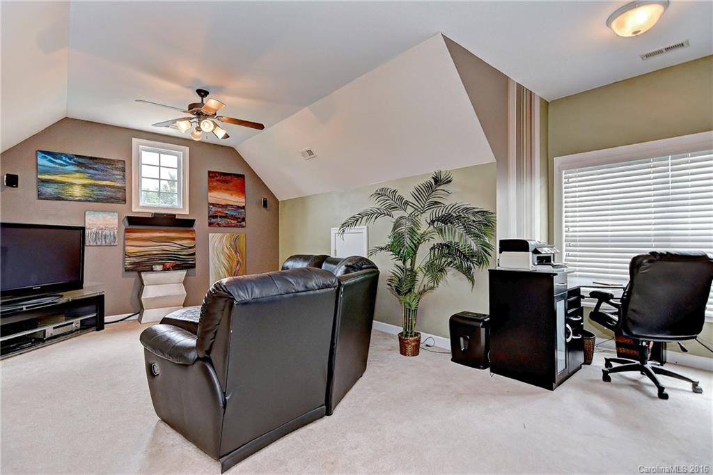 2141 Copperplate Road Charlotte, NC 28262 - Photo 18 of 24 Gallery Image 18