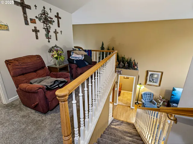 $720,000 | 821 East 7th Street, Molalla, OR 97038