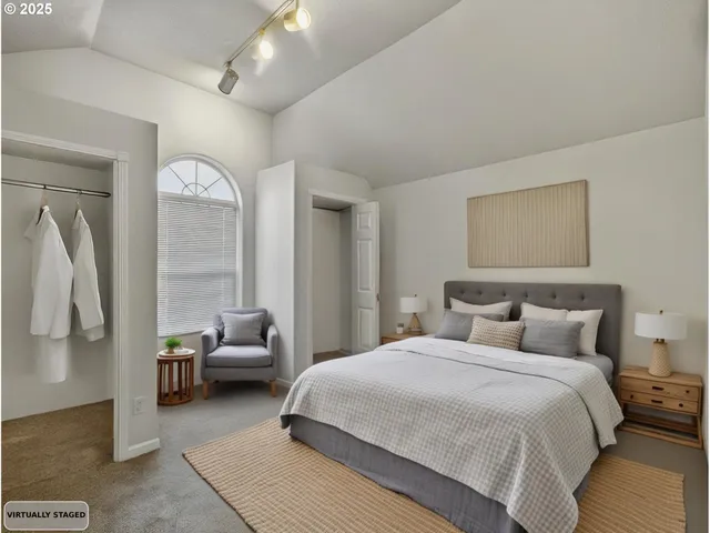 $720,000 | 821 East 7th Street, Molalla, OR 97038