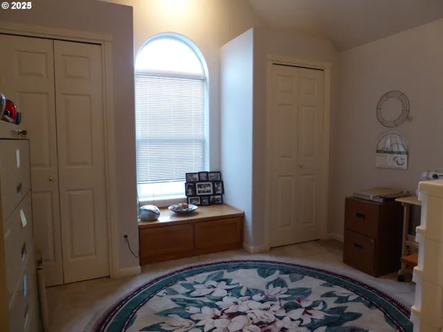 $720,000 | 821 East 7th Street, Molalla, OR 97038