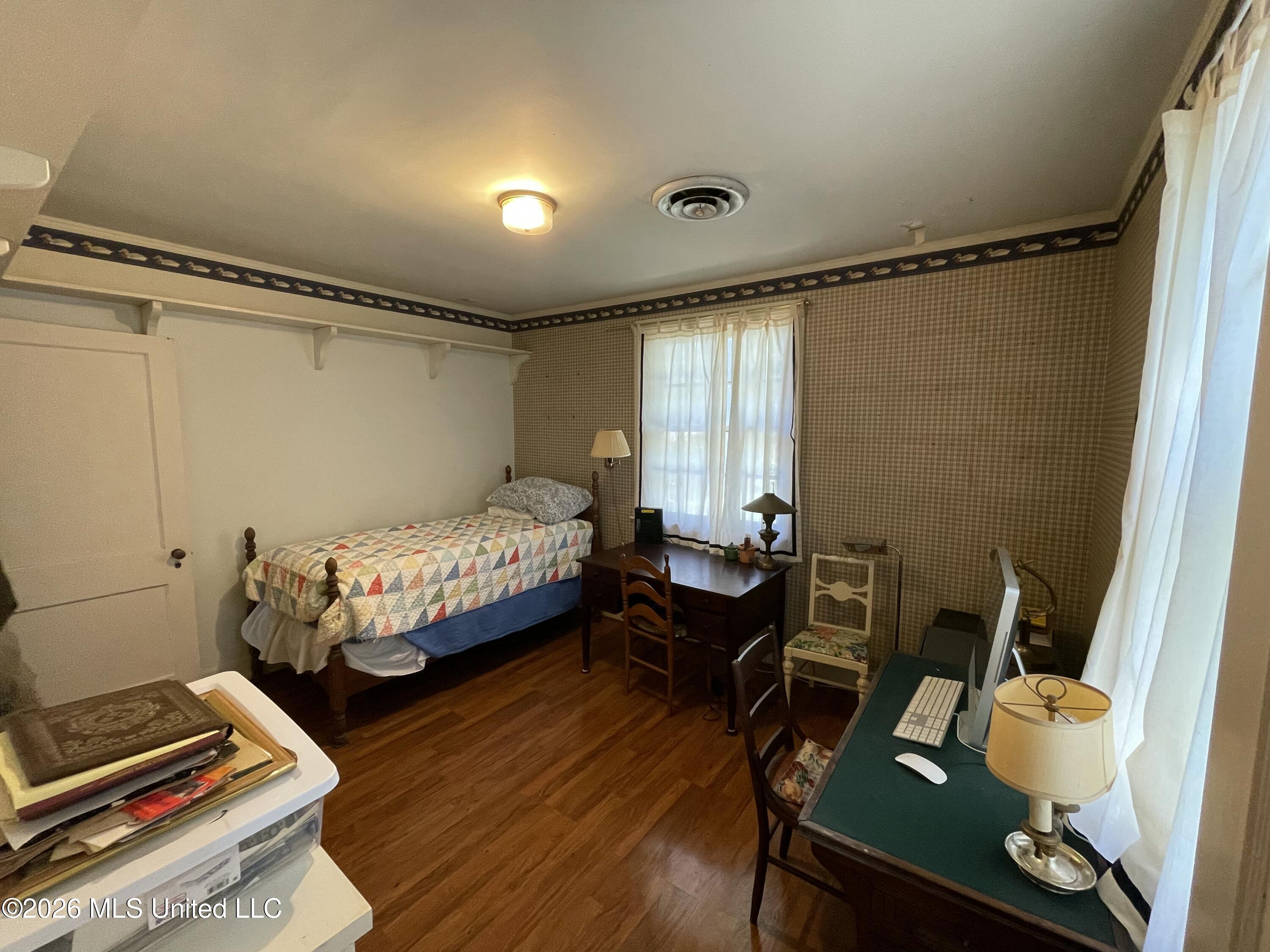 425 Natchez Avenue Brookhaven, MS 39601 - Photo 15 of 33 IMG_3568 - Copy