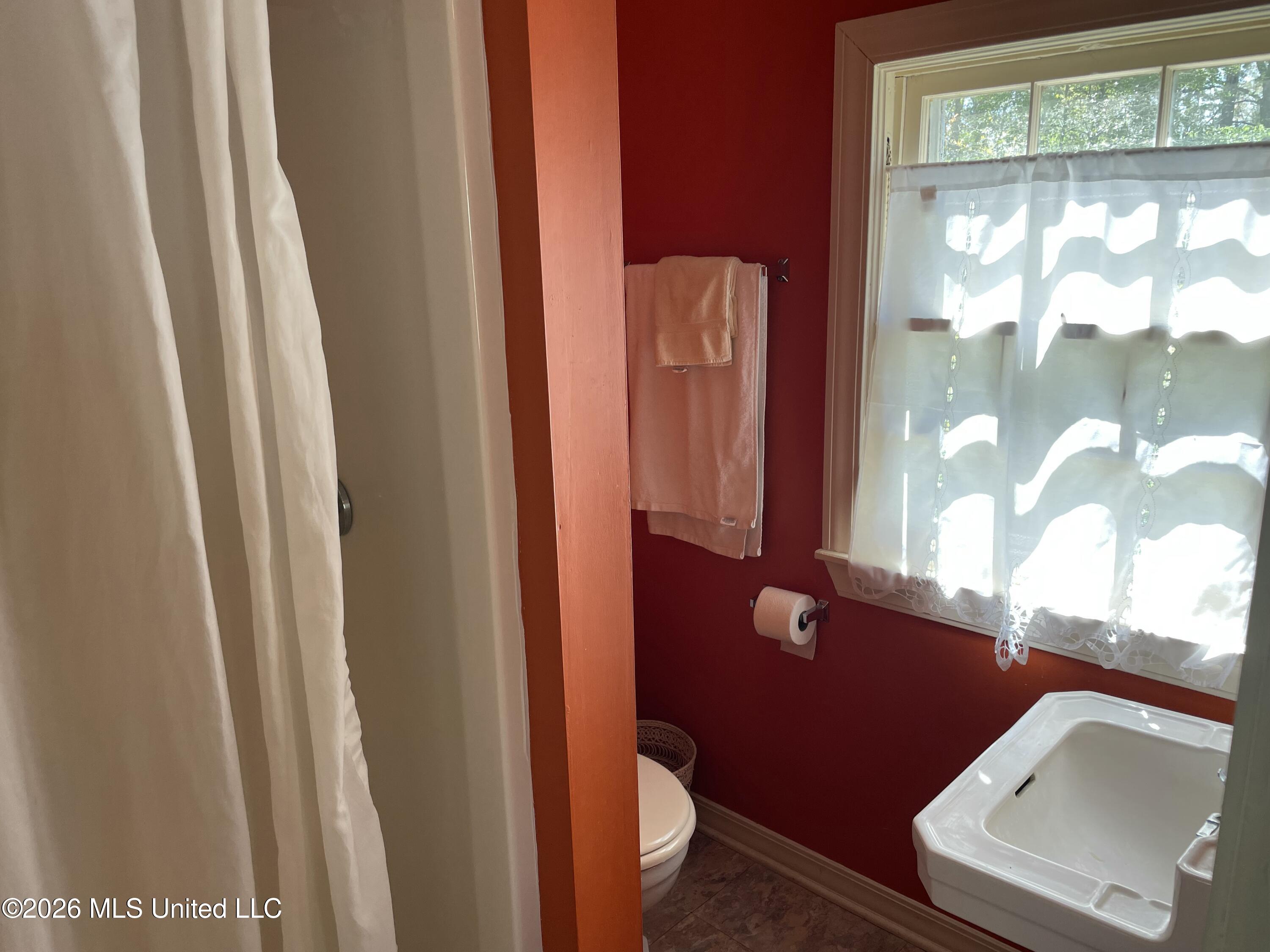425 Natchez Avenue Brookhaven, MS 39601 - Photo 25 of 33 IMG_3554 - Copy