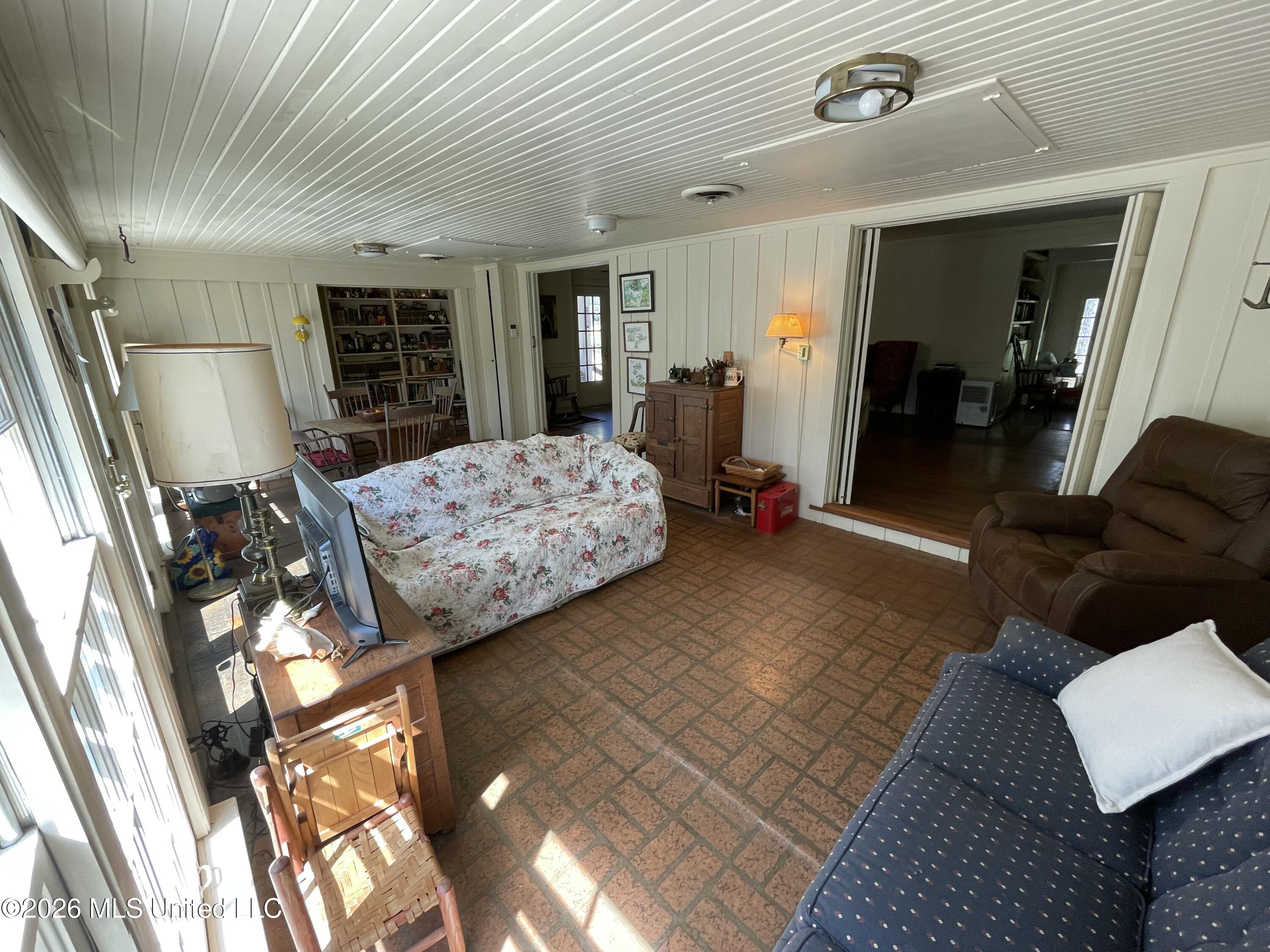 425 Natchez Avenue Brookhaven, MS 39601 - Photo 28 of 33 IMG_3560 - Copy