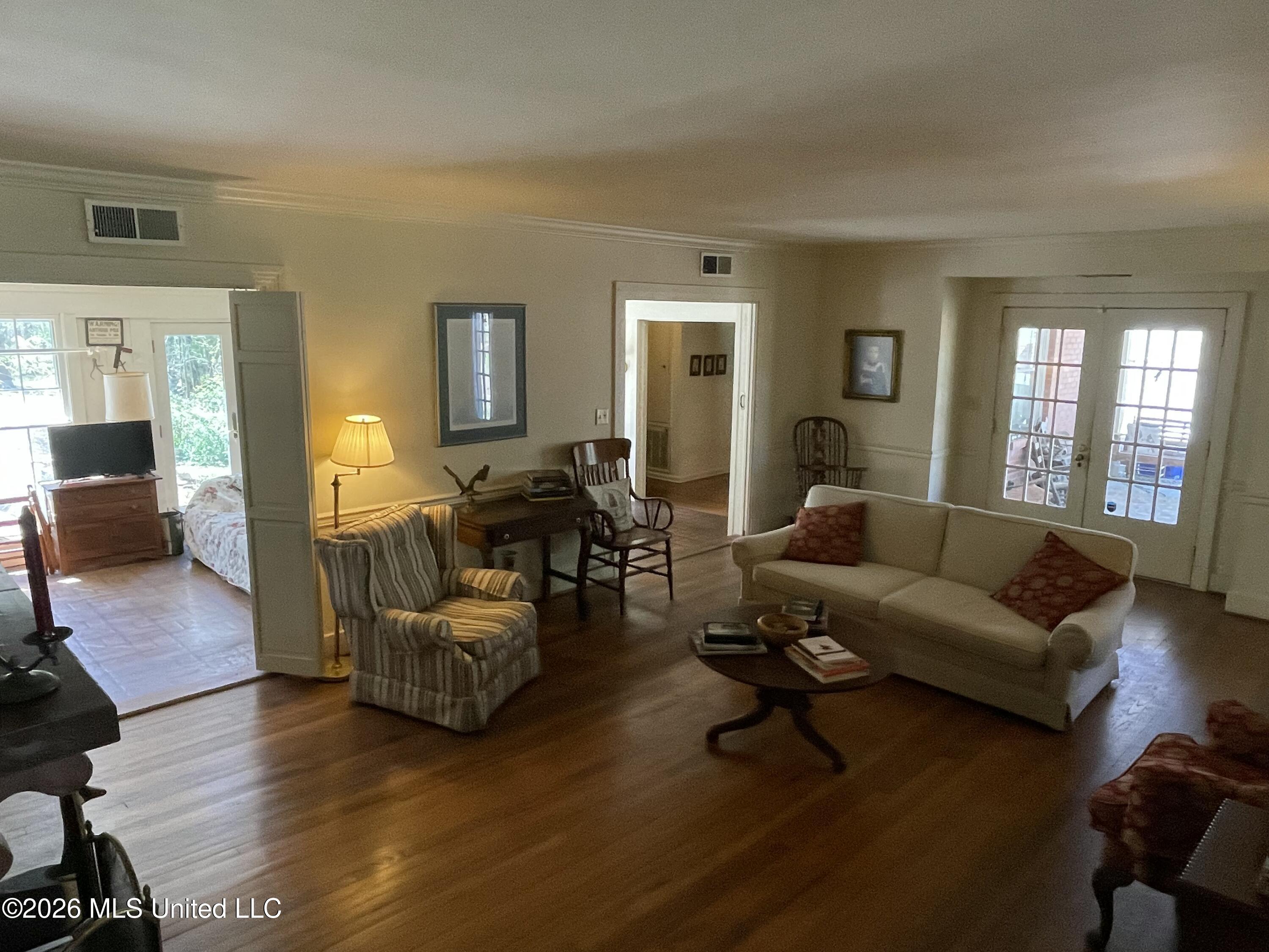 425 Natchez Avenue Brookhaven, MS 39601 - Photo 31 of 33 IMG_3575 - Copy