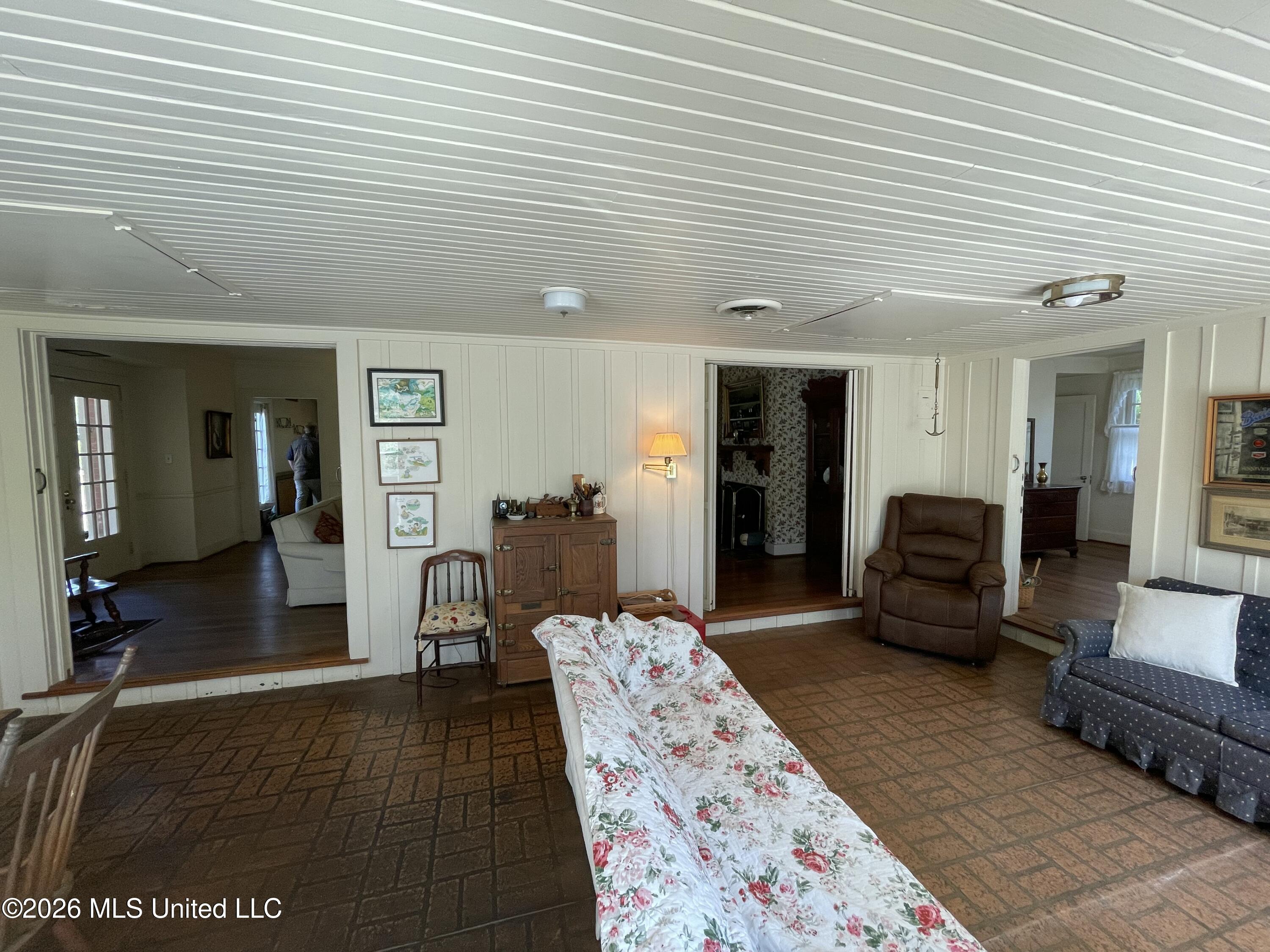 425 Natchez Avenue Brookhaven, MS 39601 - Photo 10 of 33 IMG_3559 - Copy