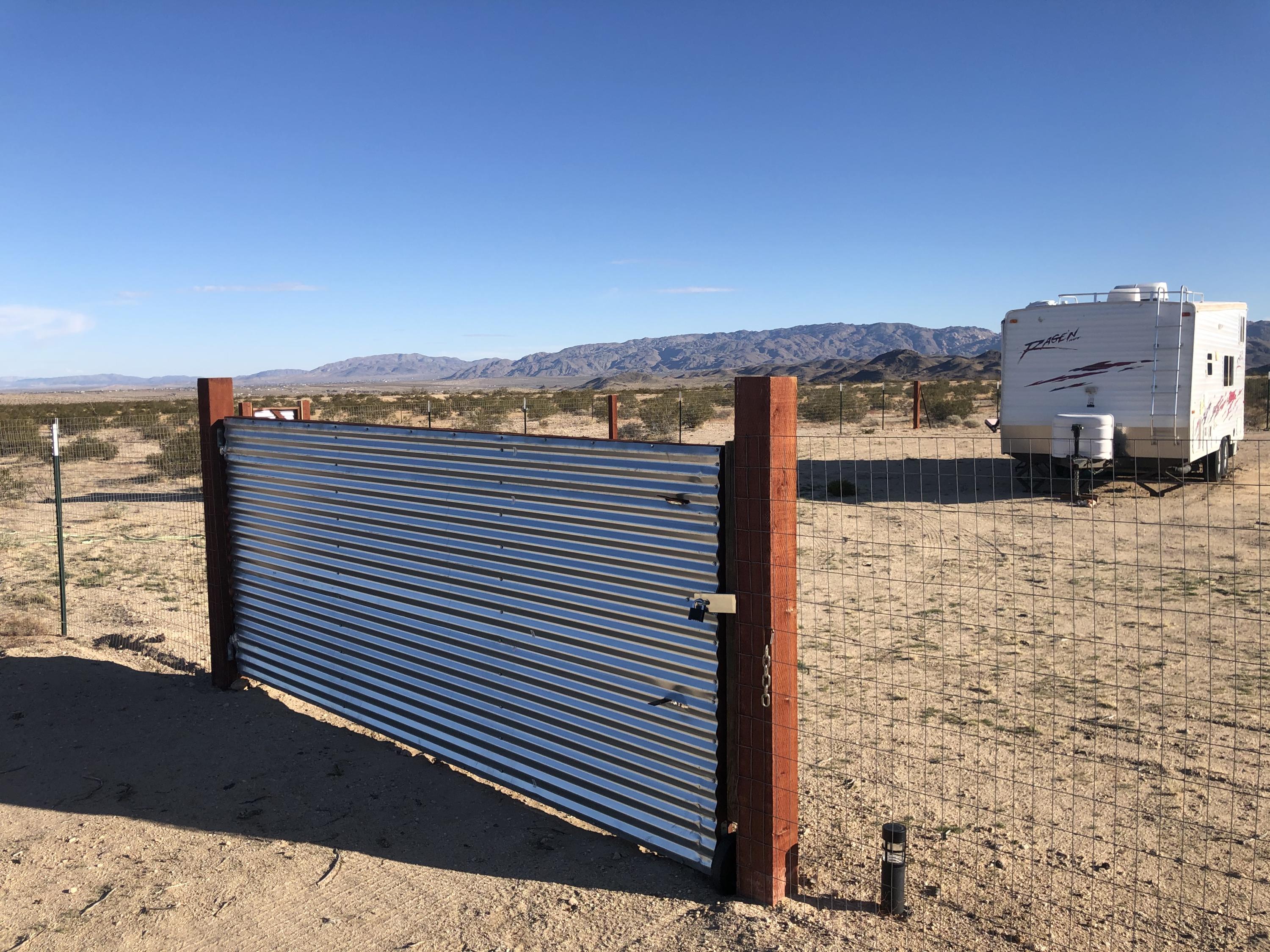 65995 Sonora Road Joshua Tree, CA 92252 - Photo 3 of 18 a view of a building