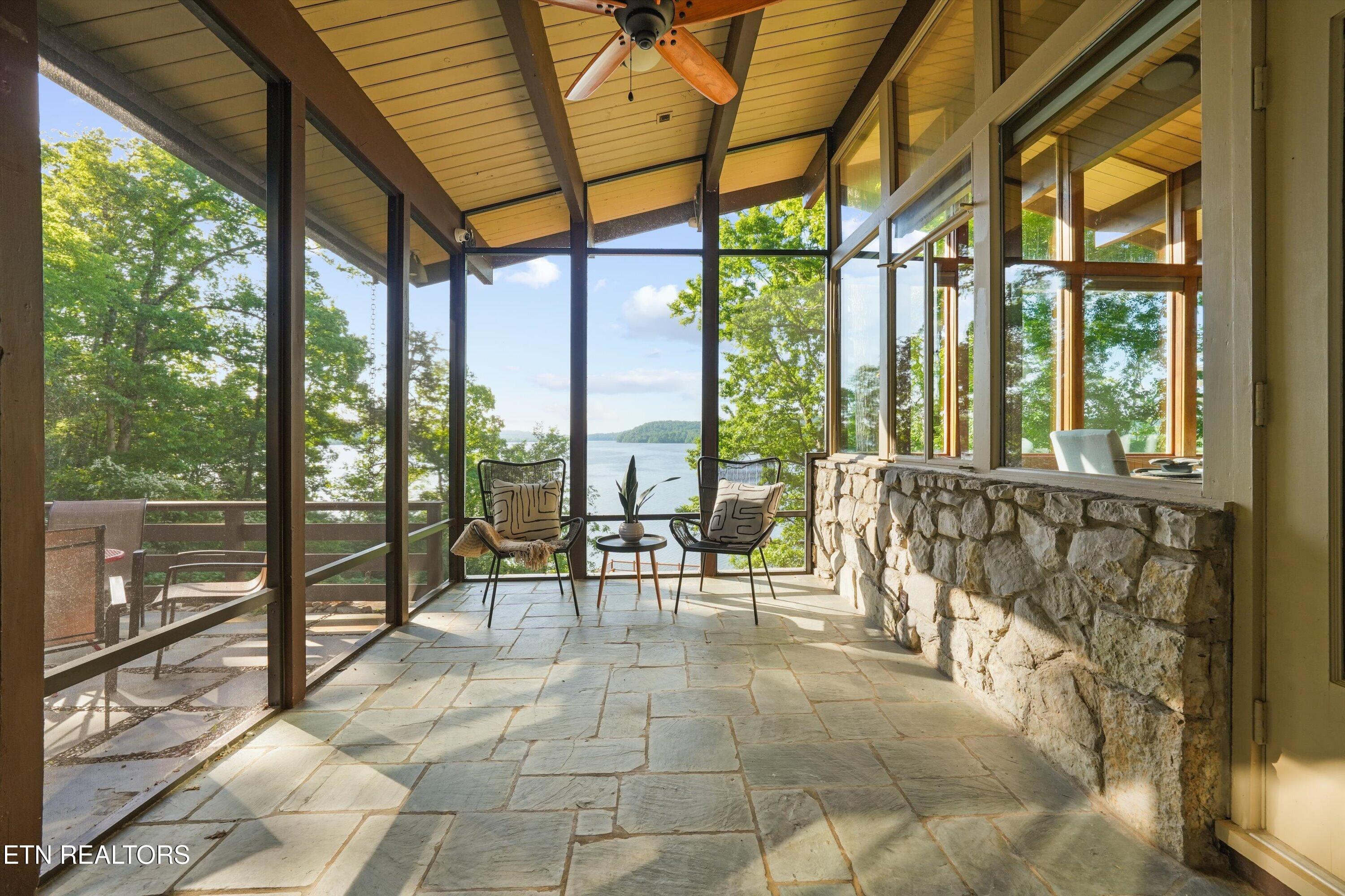143 Old James Ferry Road Kingston, TN 37763 - Photo 17 of 60 Screened-in Porch