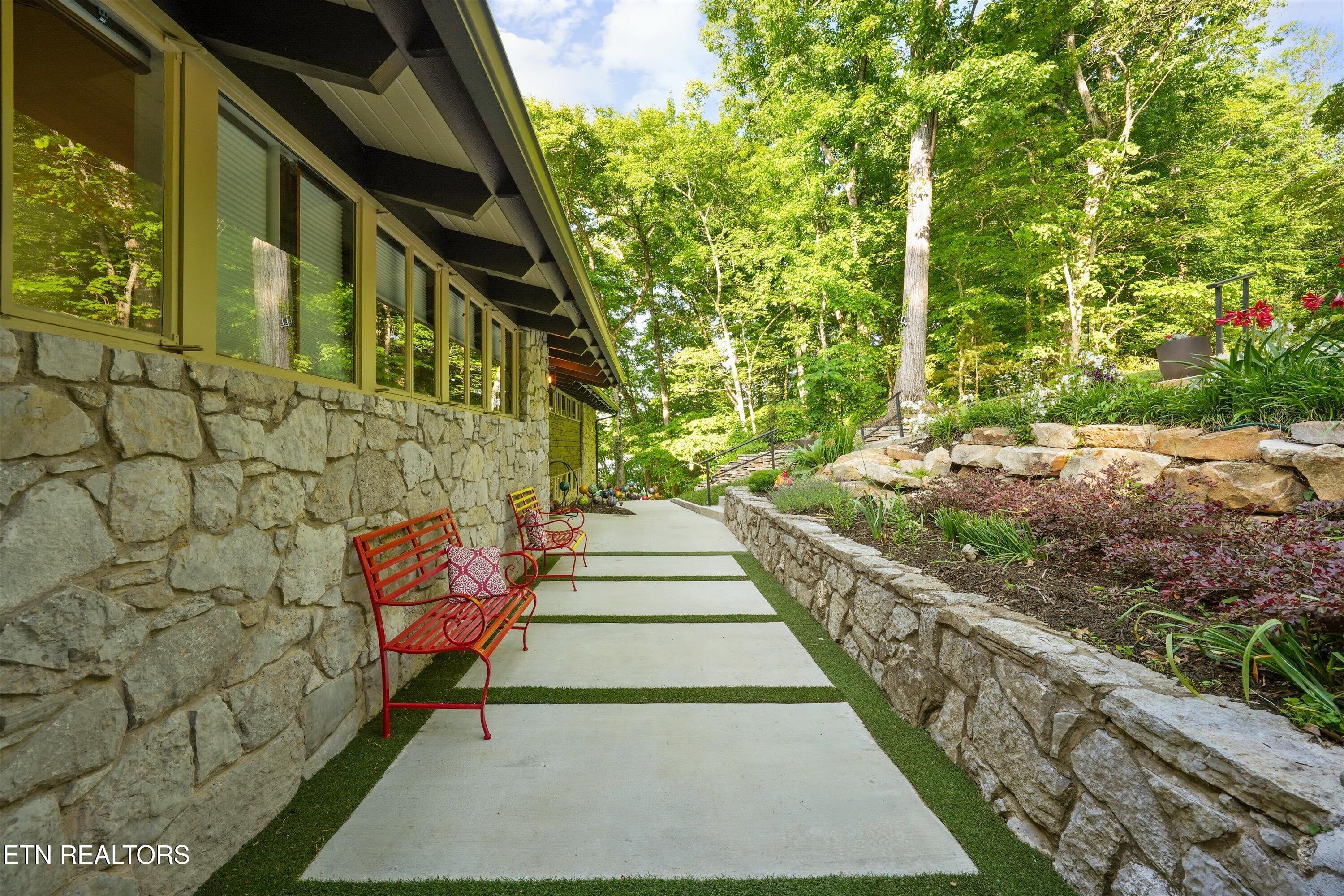 143 Old James Ferry Road Kingston, TN 37763 - Photo 41 of 60 Front Walkway