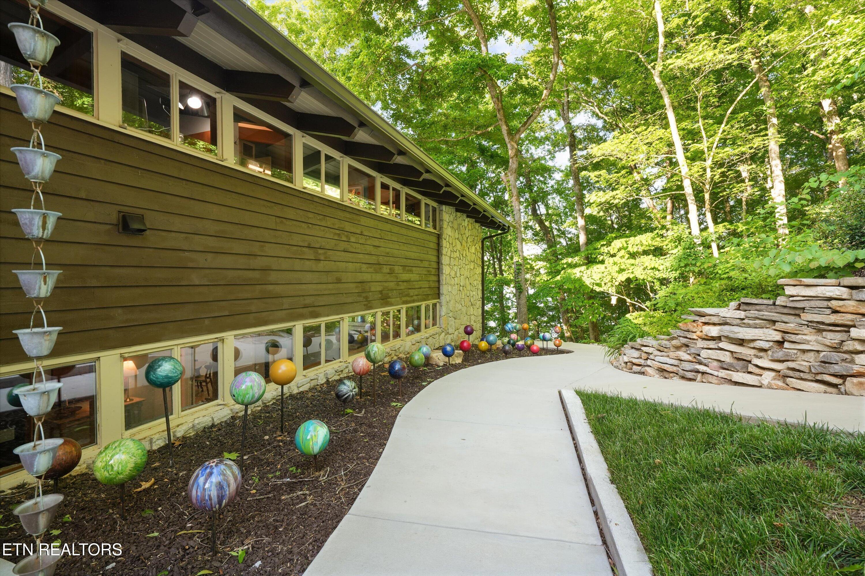 143 Old James Ferry Road Kingston, TN 37763 - Photo 42 of 60 Front Walkway