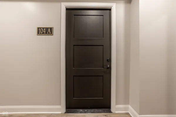 $2,000 | 104 West Main Street, Unit A, Thorntown, IN 46071