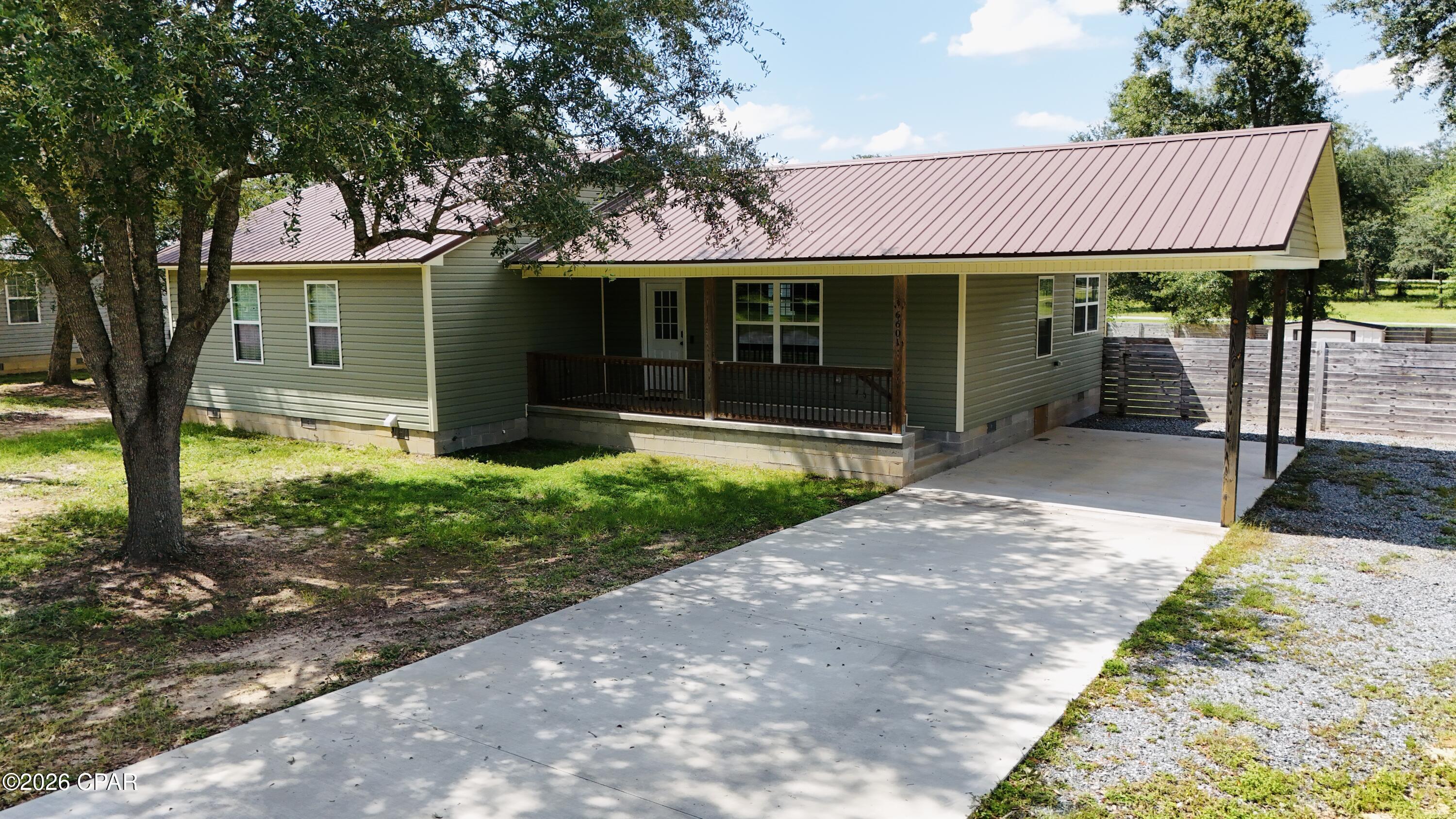 6601 Grande Oak Loop Grand Ridge, FL 32442 - Photo 1 of 24 Gallery Image 1