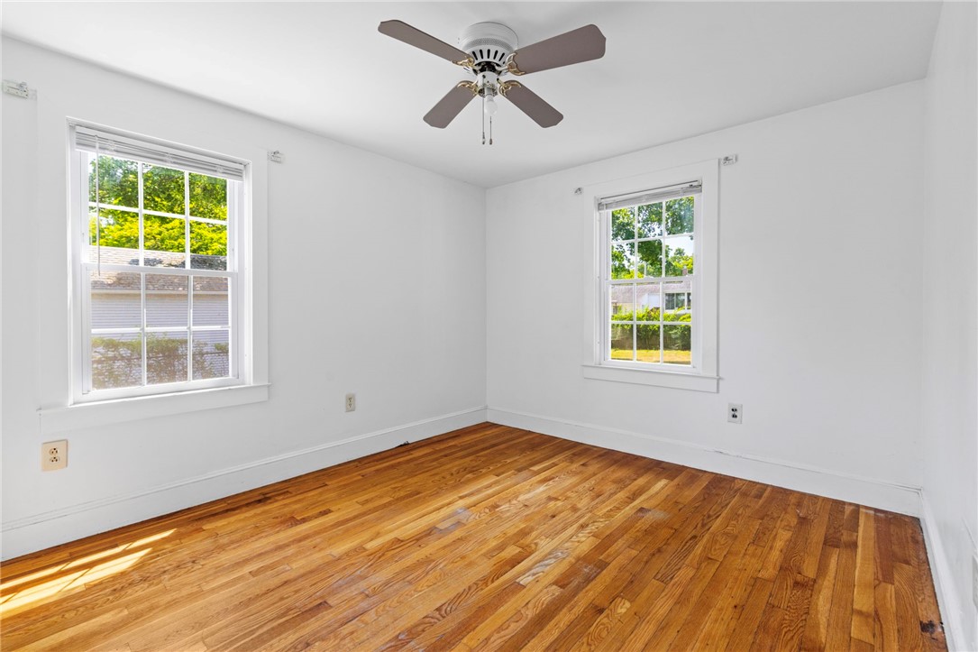 24 Magnolia Street Warwick, RI 02889 - Photo 31 of 46 Gallery Image 31