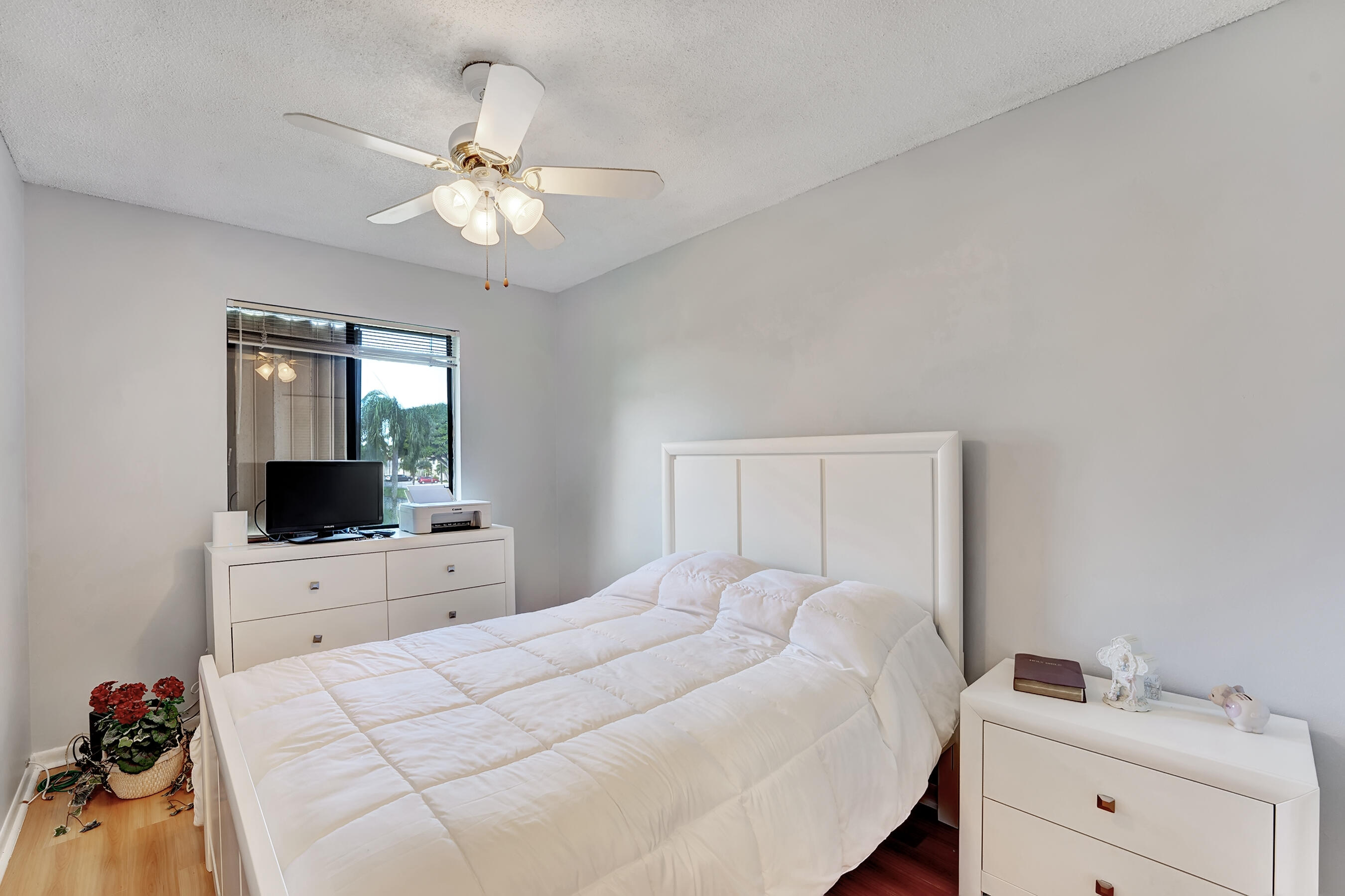 601 Riverside Drive Greenacres, FL 33463 - Photo 24 of 35 DSC09483