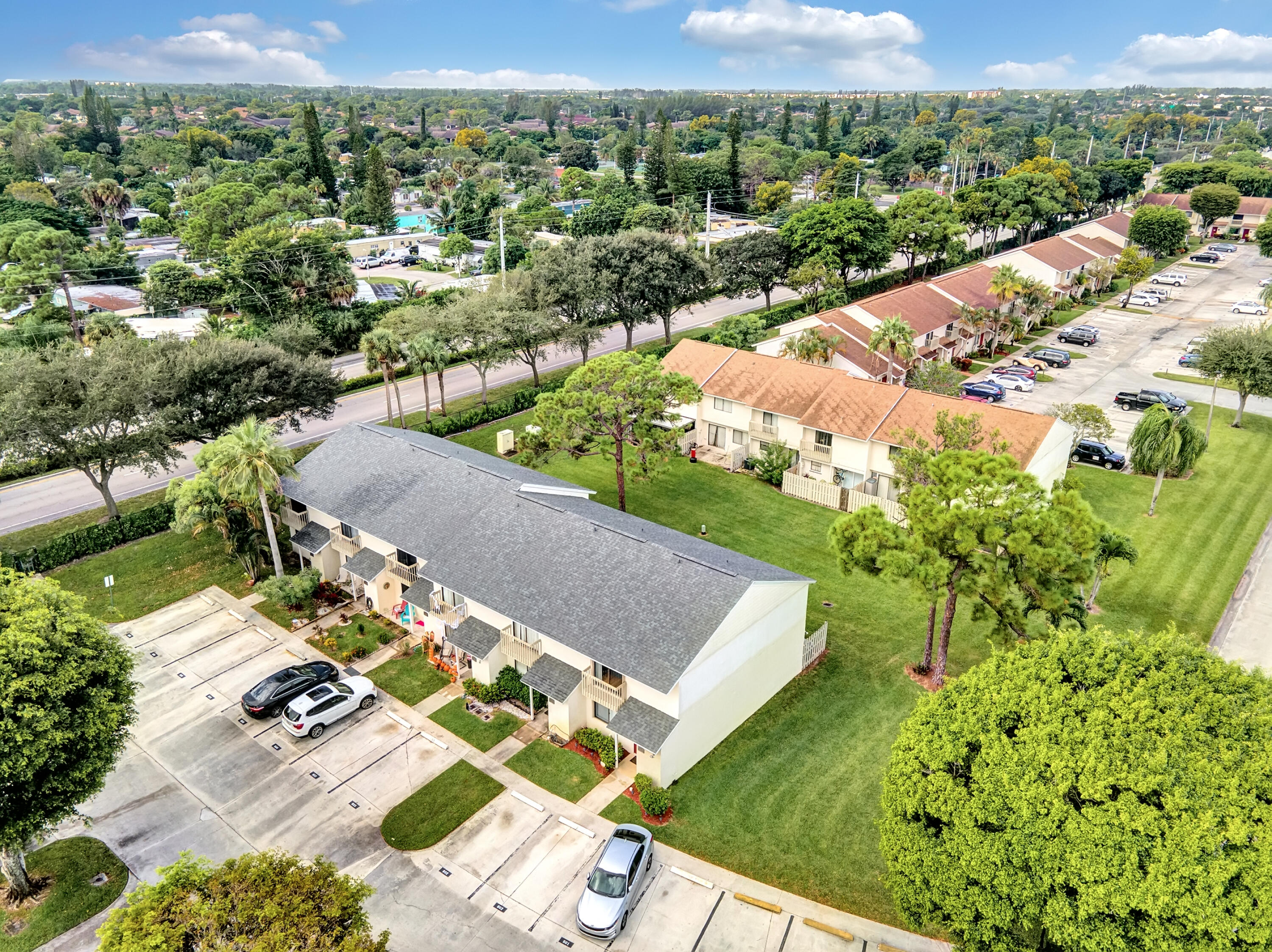 601 Riverside Drive Greenacres, FL 33463 - Photo 5 of 35 DJI_0338