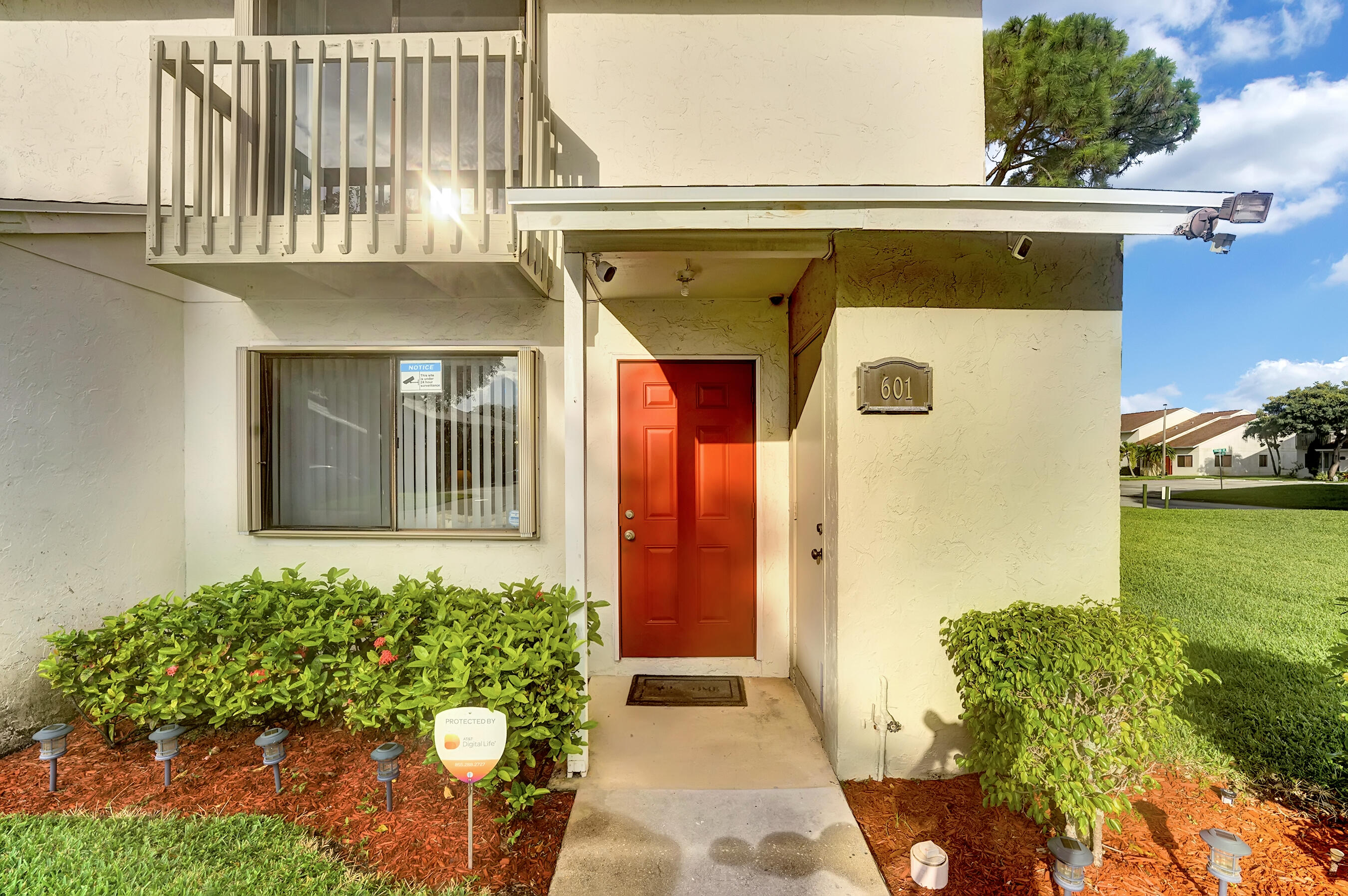601 Riverside Drive Greenacres, FL 33463 - Photo 9 of 35 DSC09398