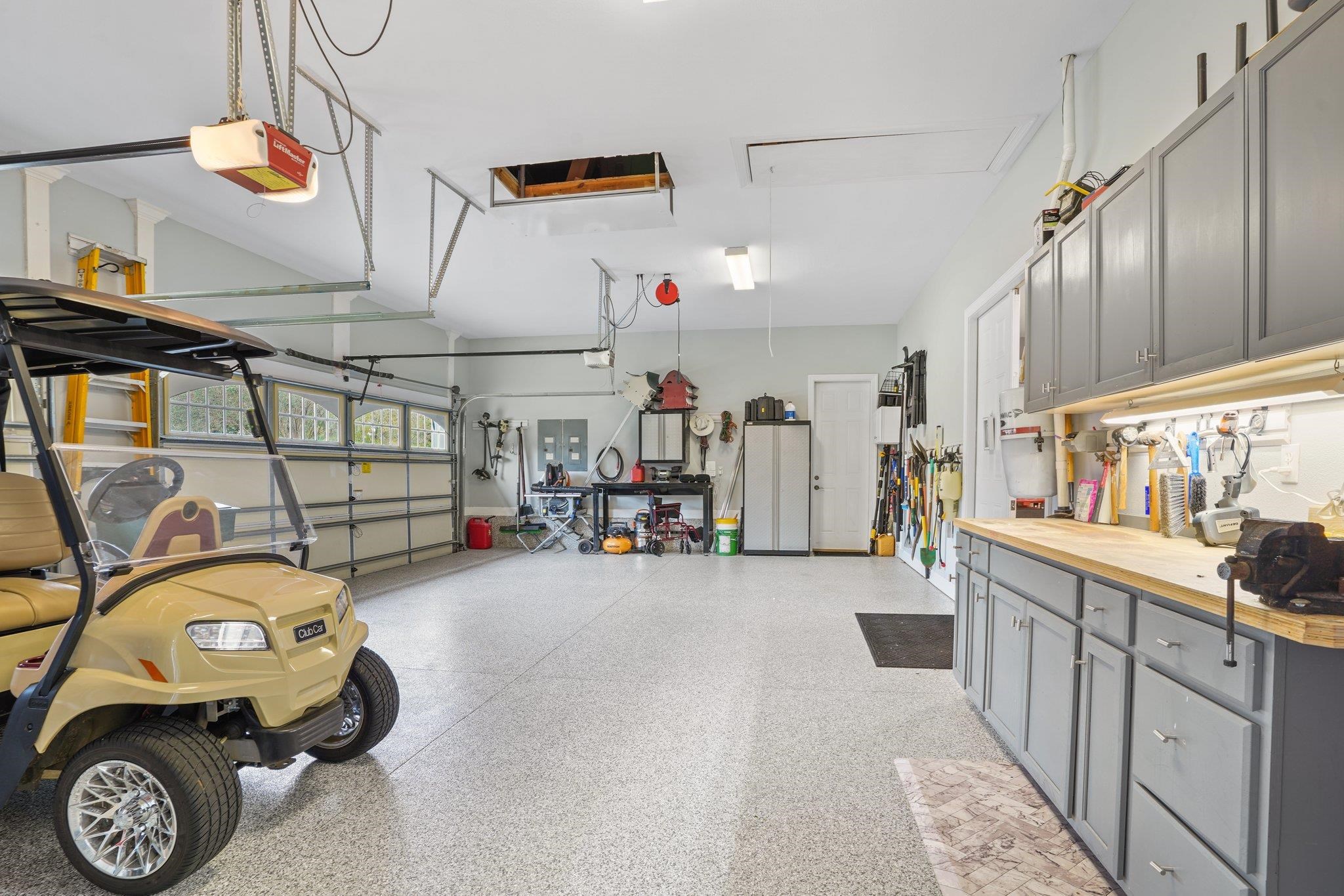 3756 Grove Park Drive Tallahassee, FL 32311 - Photo 3 of 42