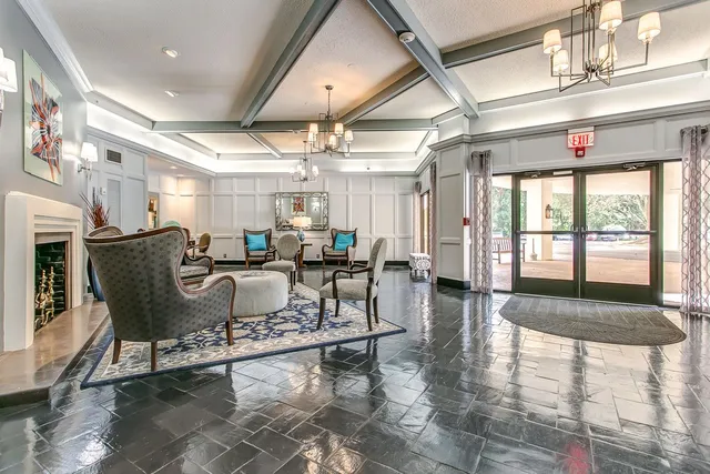 $525,000 | 6666 Brookmont Terrace, Unit 1102, Nashville, TN 37205