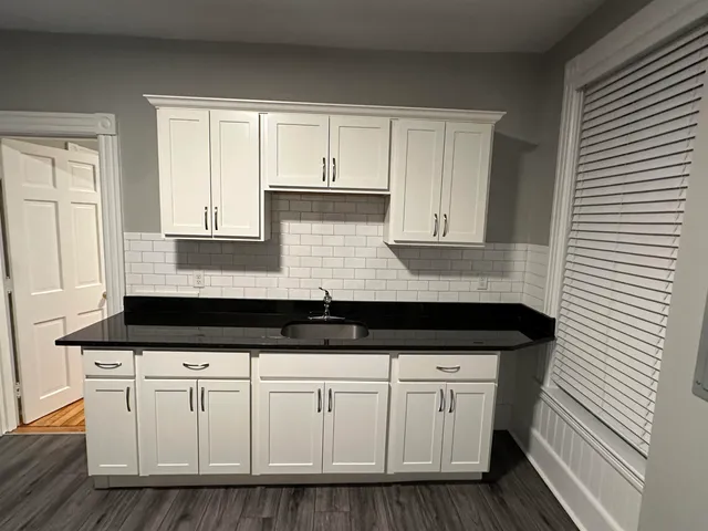 $1,825 | 4 North State Street, Unit 203, Concord, NH 03301