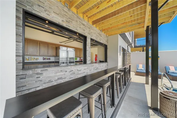 $1,450,000 | 68 Palisades Yacht Clb Drive, Lake Ozark, MO 65049