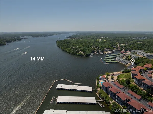 $1,450,000 | 68 Palisades Yacht Clb Drive, Lake Ozark, MO 65049