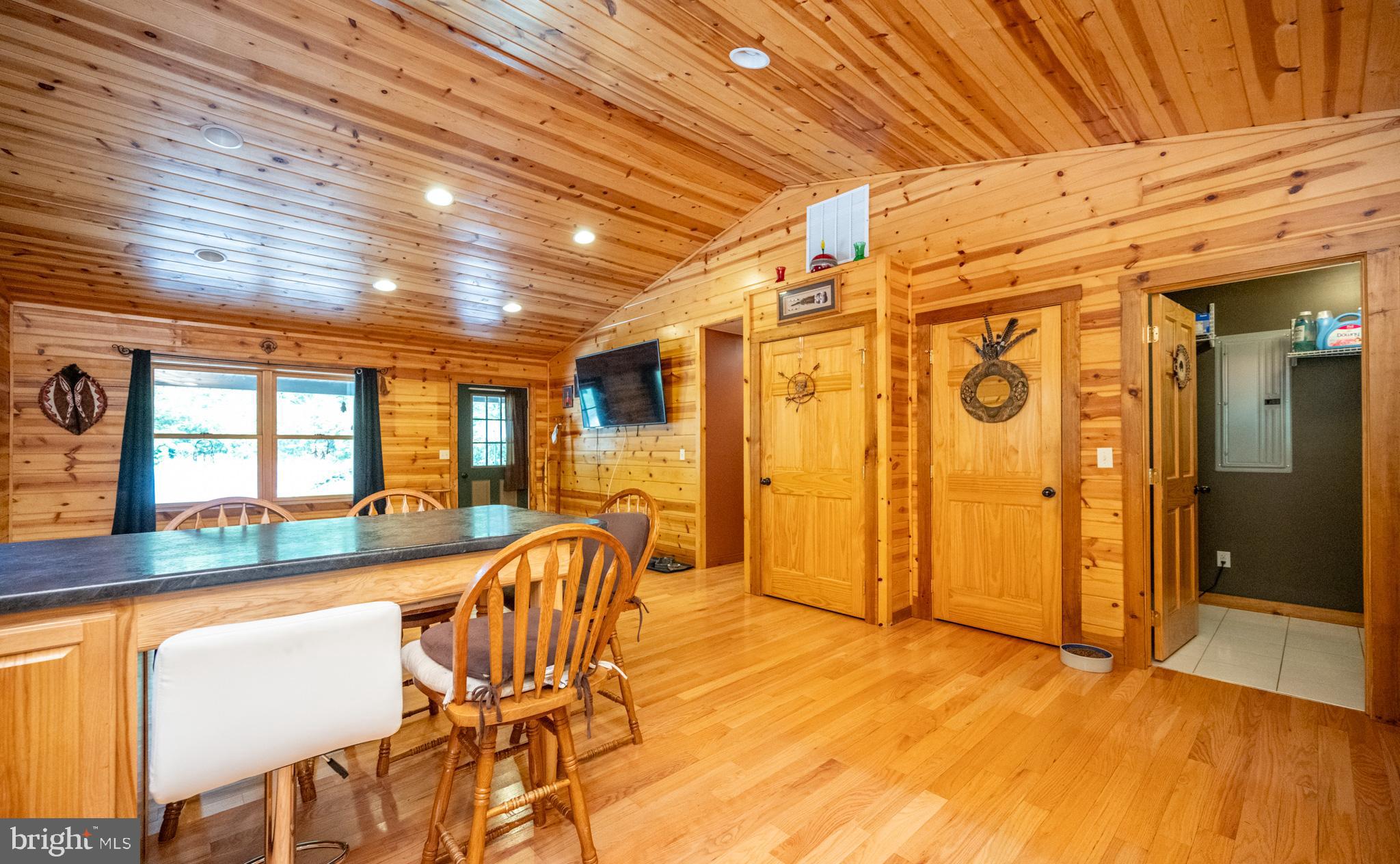 555 Fox Tail Road Oakland, MD 21550 - Photo 35 of 68 Gallery Image 35