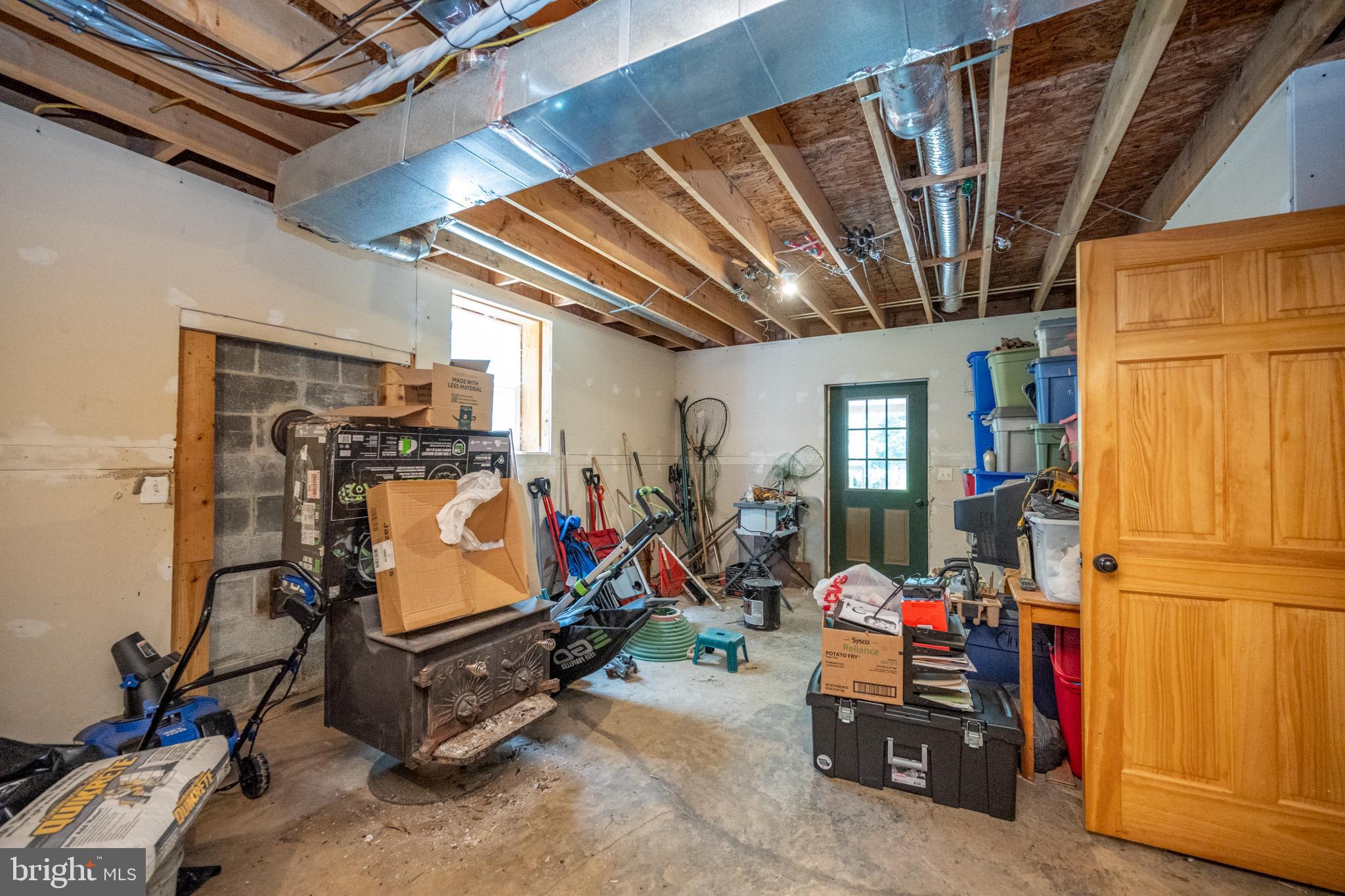 555 Fox Tail Road Oakland, MD 21550 - Photo 60 of 68 Gallery Image 60