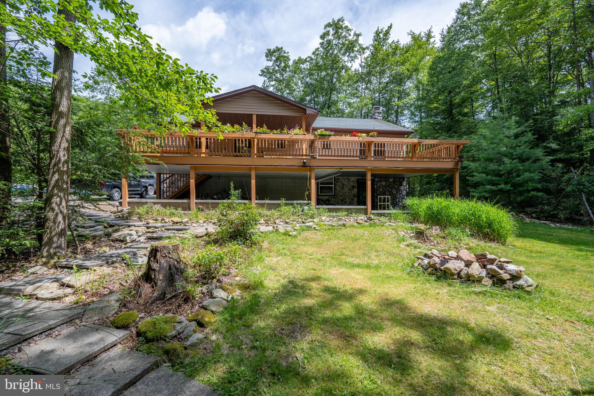 555 Fox Tail Road Oakland, MD 21550 - Photo 10 of 68 Gallery Image 10