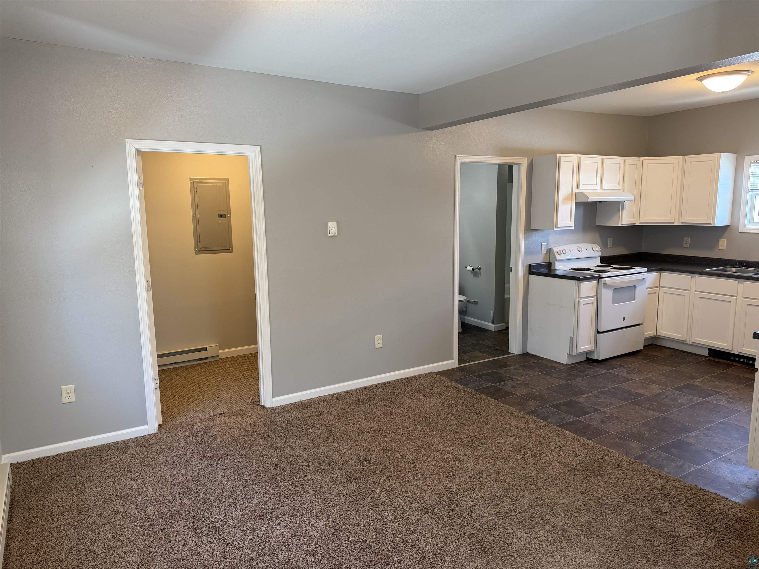 1121 North 12th Street Superior, WI 54880 - Photo 5 of 13