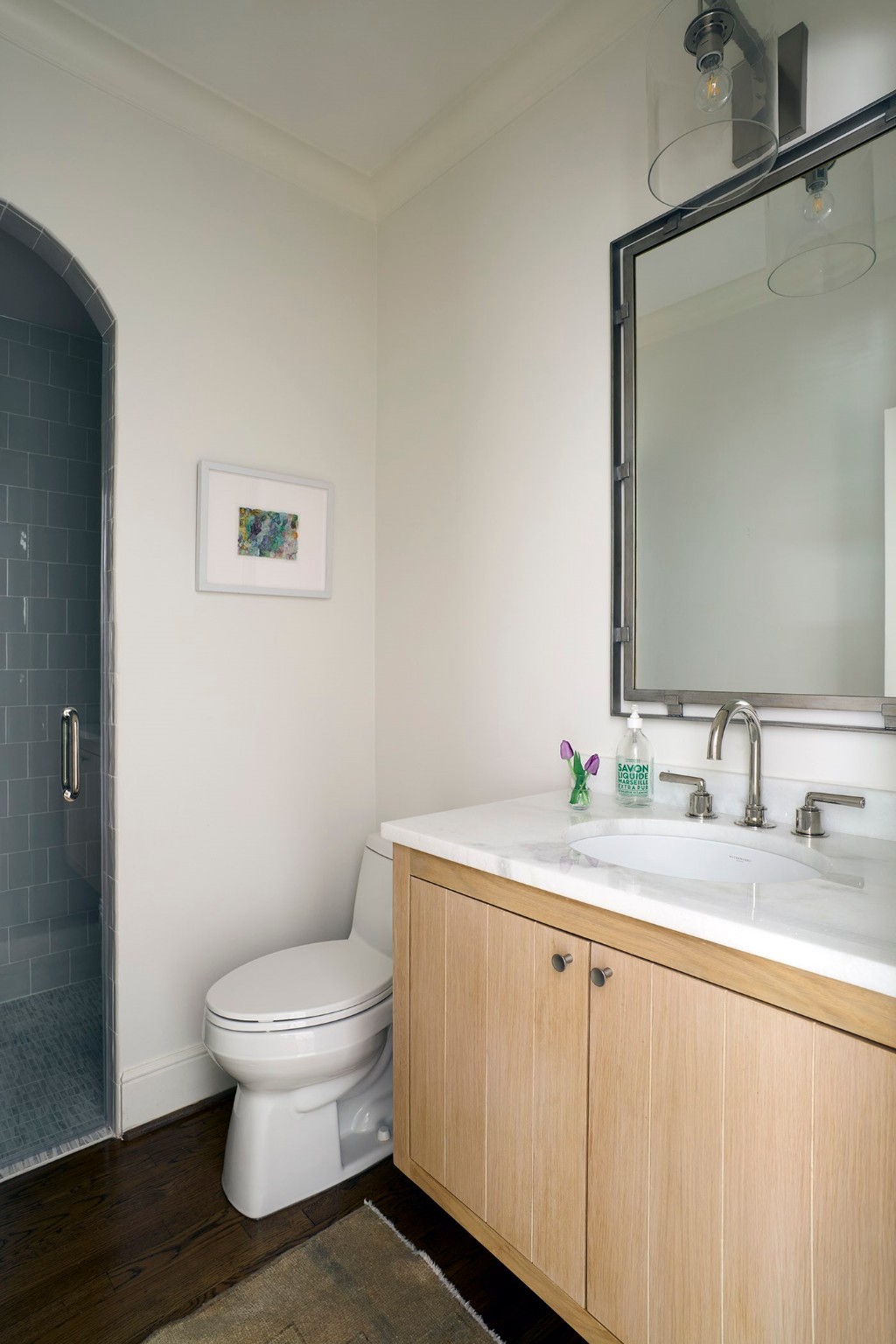 3605 Rice Boulevard Houston, TX 77005 - Photo 7 of 23 Full bathroom with shower on 1st floor