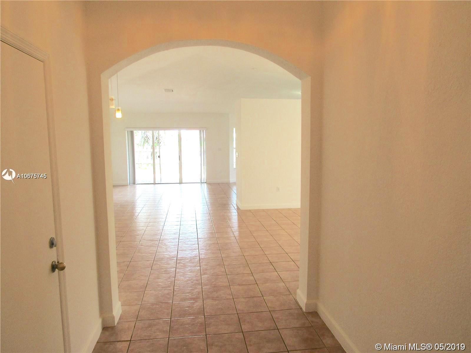 12101 Southwest 135th Terrace Miami, FL 33186 - Photo 8 of 25