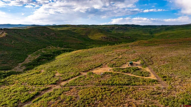 a close view of light fixtures