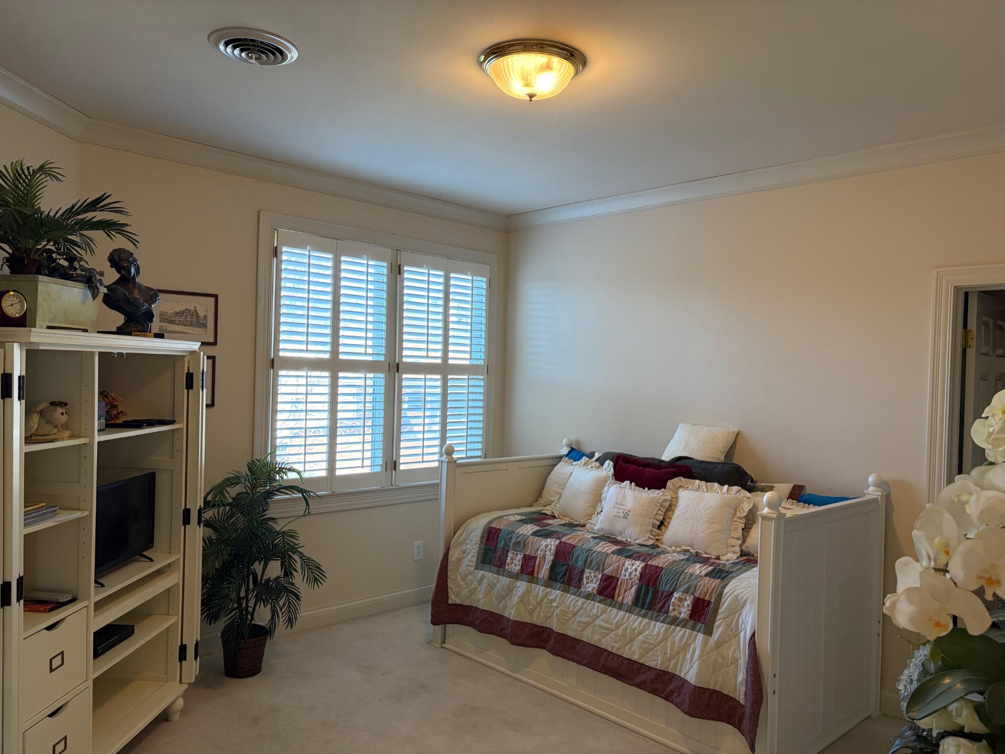 106 Hidden Point Hendersonville, TN 37075 - Photo 32 of 43 a bed room with a bed and a window