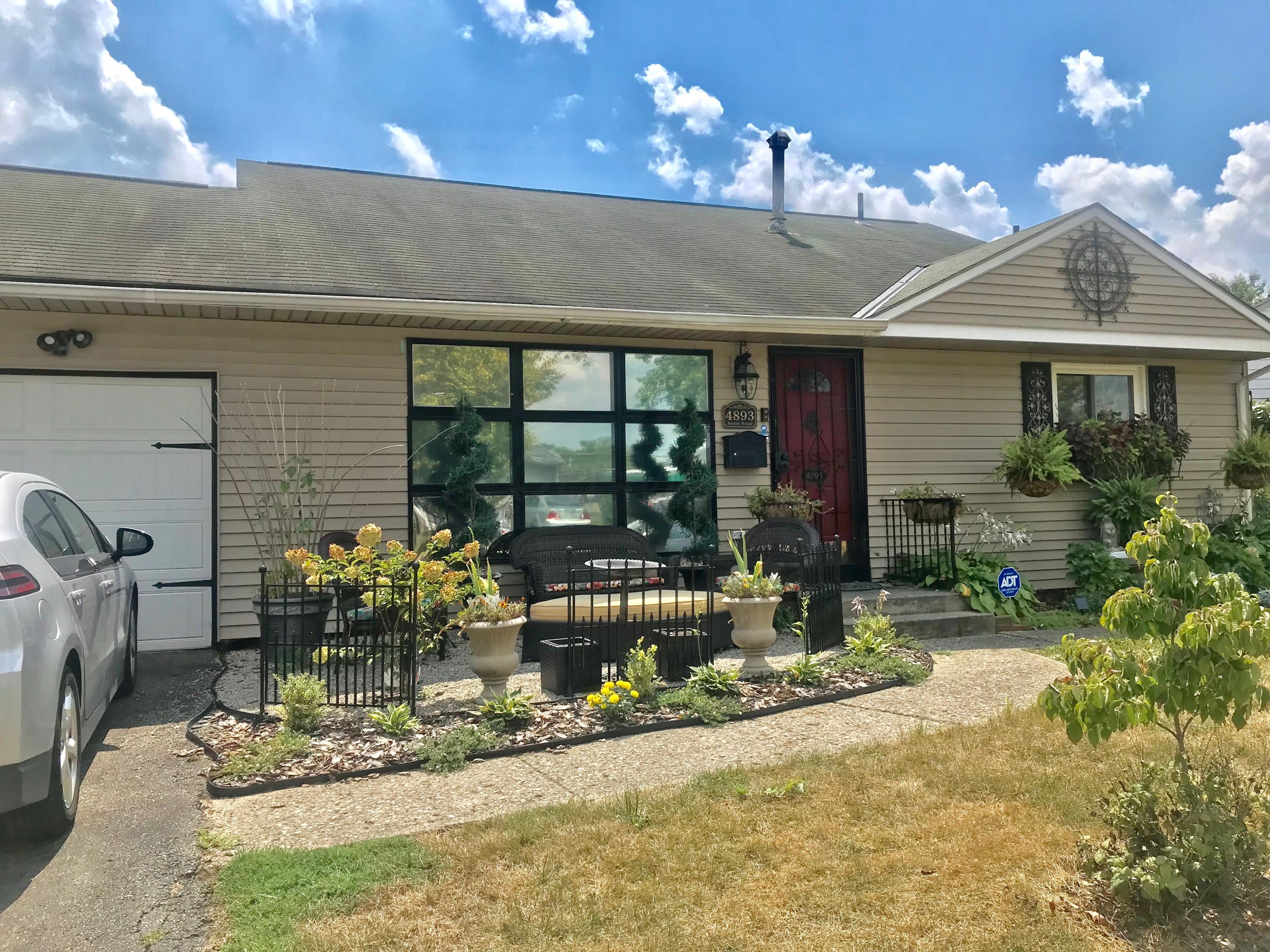4893 Justin Road Columbus, OH 43227 - Photo 2 of 16 Gallery Image 2