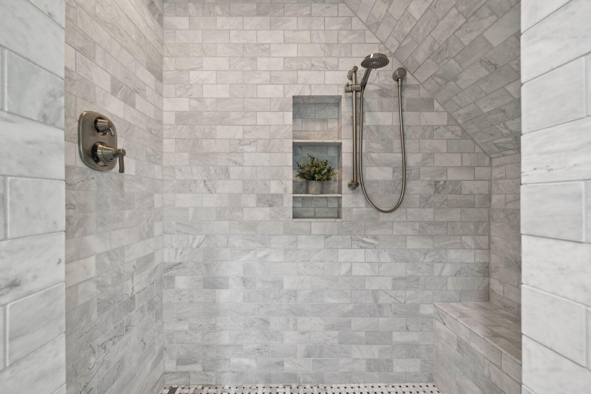 57 Preston Road Columbus, OH 43209 - Photo 84 of 175 Second Full Bathroom