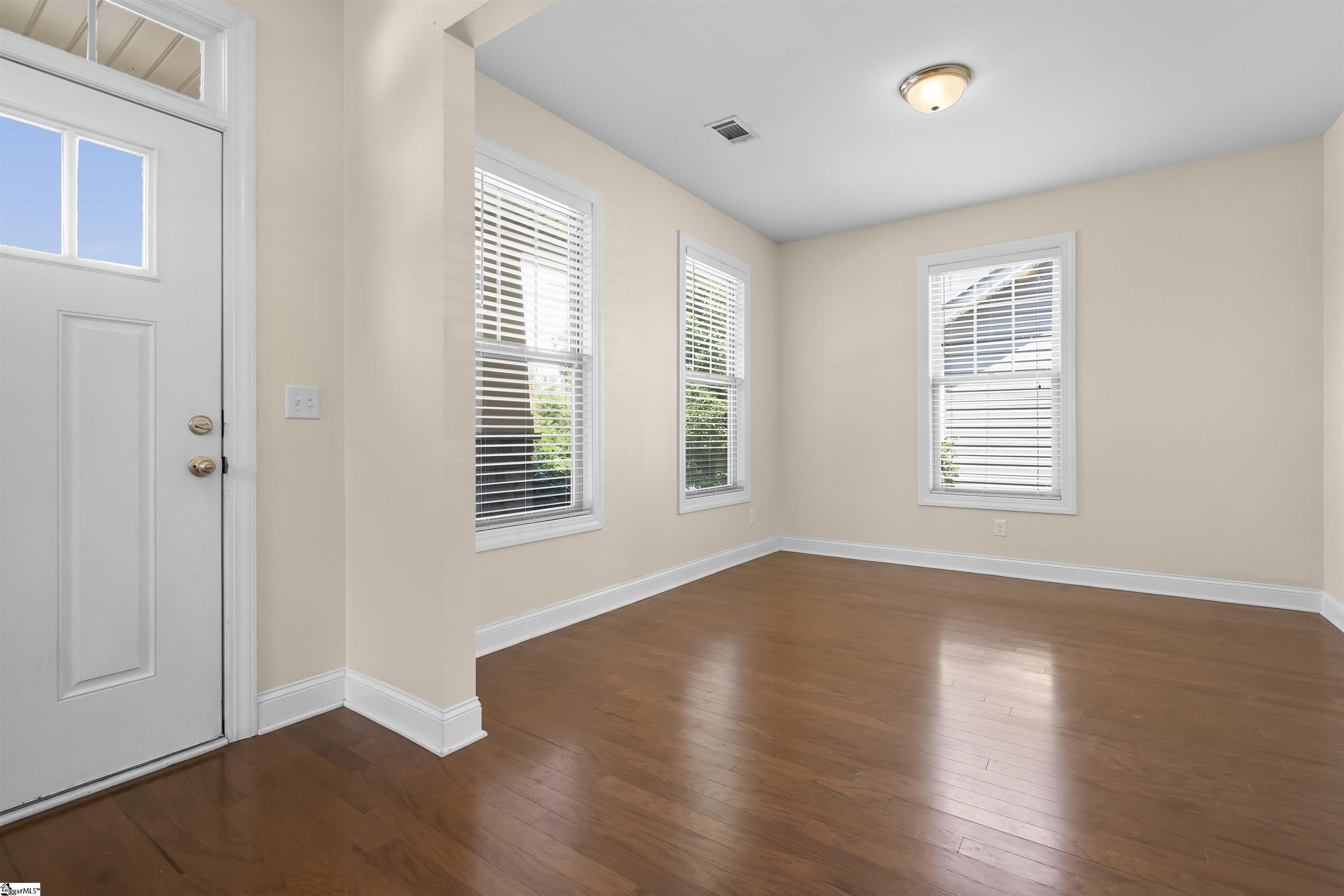 210 Meritage Street Greer, SC 29651 - Photo 9 of 36 Gallery Image 9
