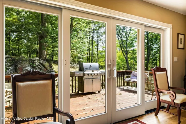 $1,250,000 | 74 Bellevue Road, Highland, NY 12528