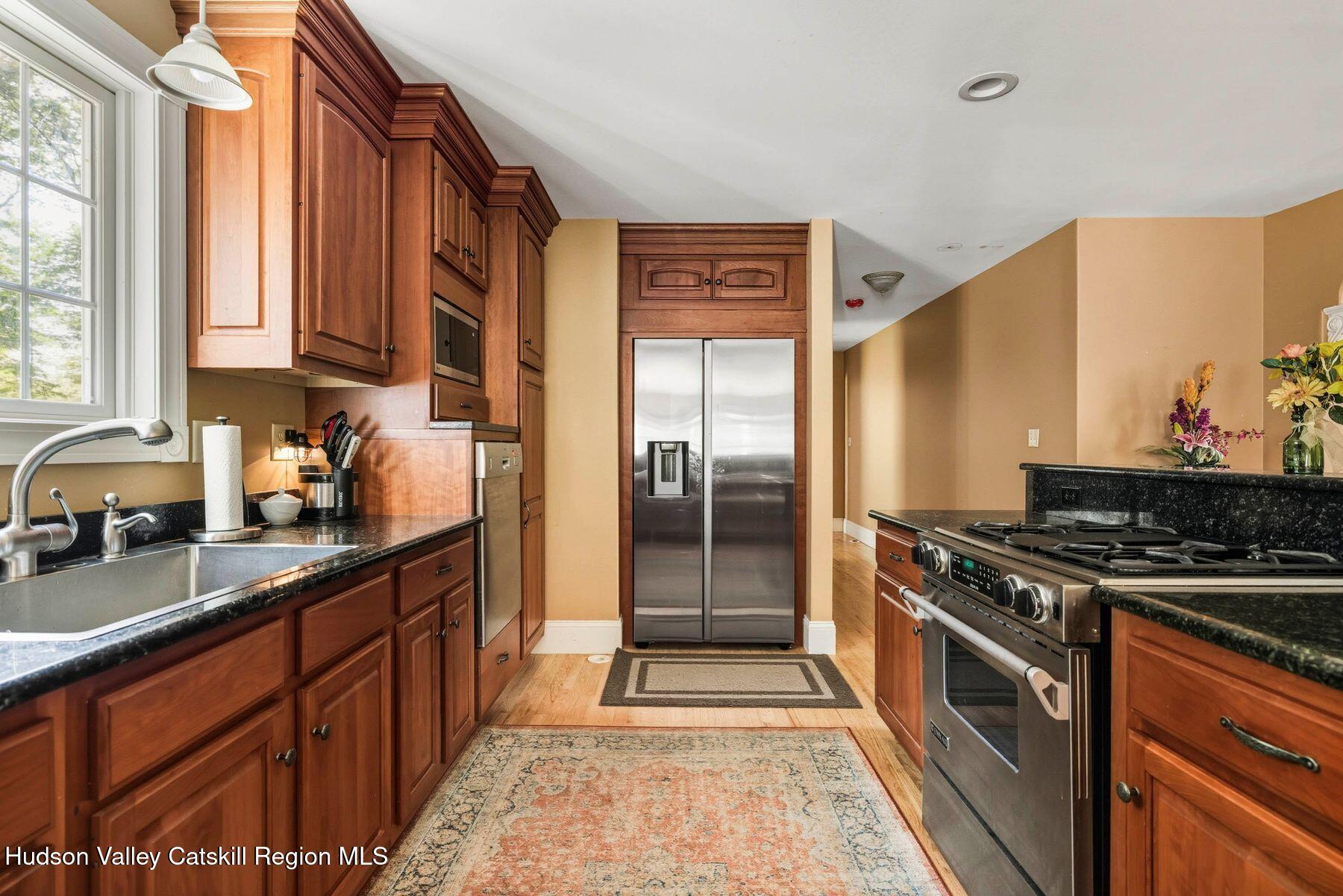 74 Bellevue Road Highland, NY 12528 - Photo 40 of 65 photo_online_027