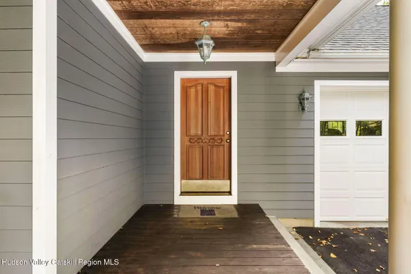 $1,250,000 | 74 Bellevue Road, Highland, NY 12528