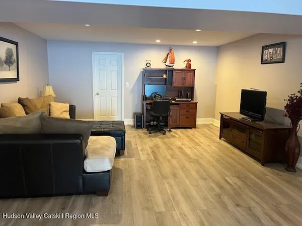 $1,250,000 | 74 Bellevue Road, Highland, NY 12528