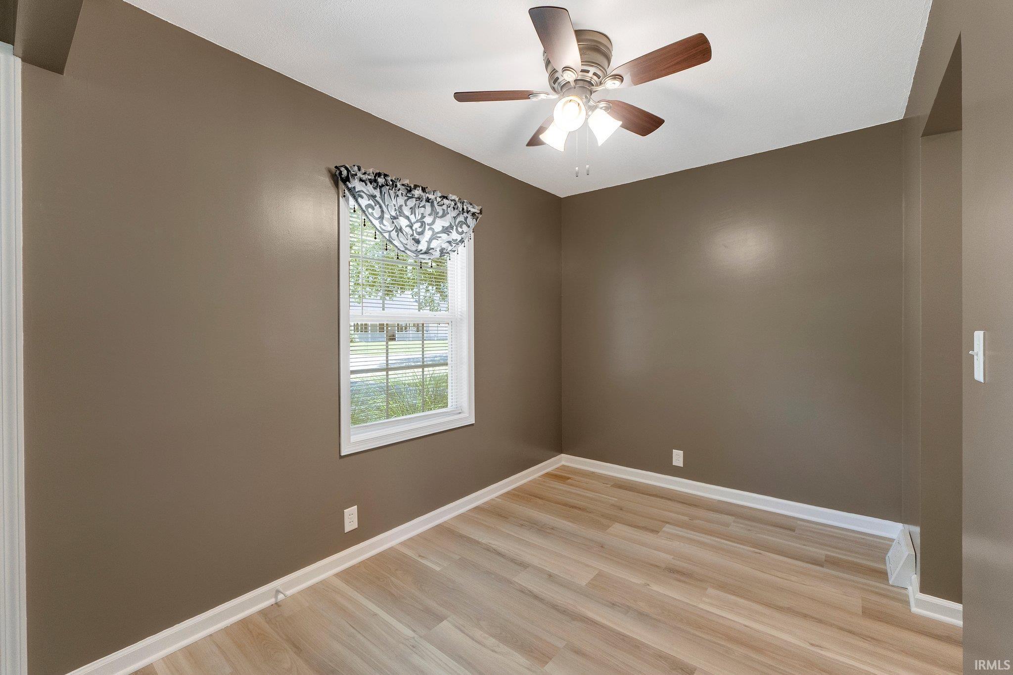 2314 Maplewood Road Fort Wayne, IN 46819 - Photo 14 of 36