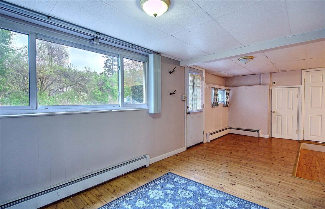 120 Grange Avenue Woonsocket, RI 02895 - Photo 39 of 50 Entrance /living room
