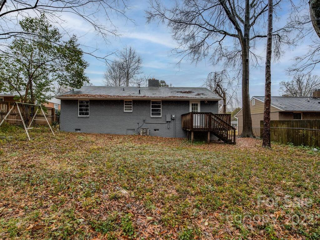 4642 Murrayhill Road Charlotte, NC 28209 - Photo 17 of 17 Gallery Image 17
